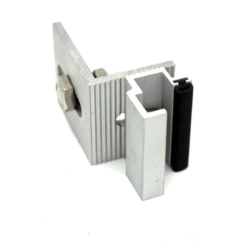 OEM อุตสาหกรรมอะลูมิเนียม Extrusion Brackets สําหรับกําแพง/เพดานการติดตั้ง corner Brace