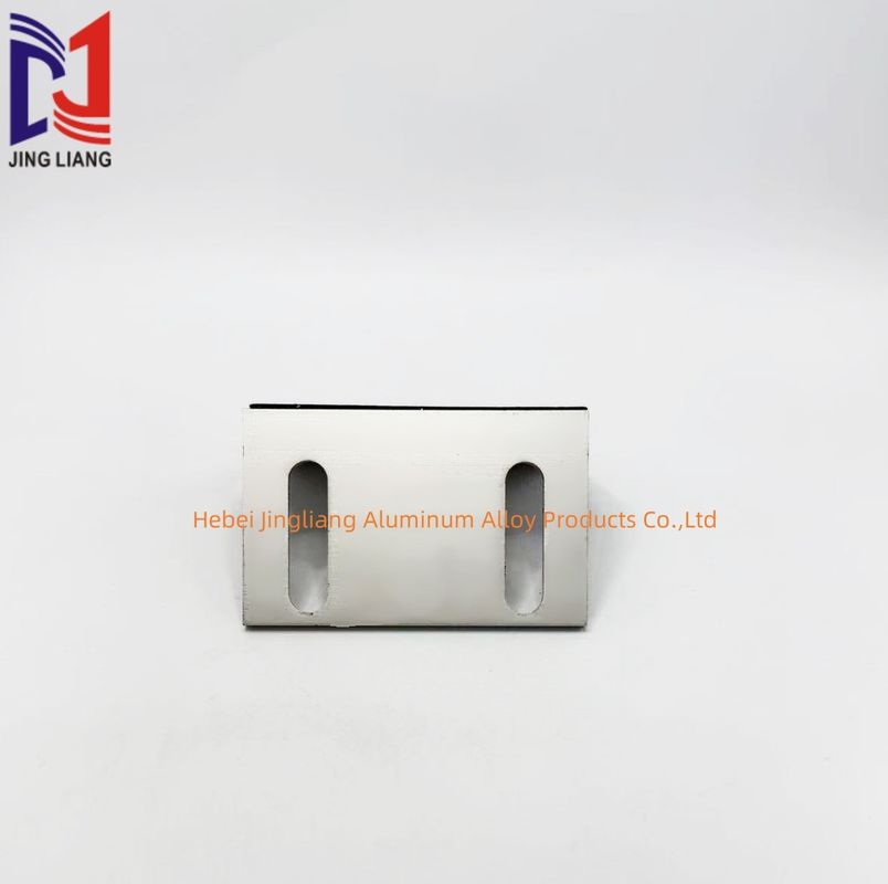 รหัสมุม 80 * 50 * 50 มม สําหรับระบบรองรับหน้าผาที่มีเคลือบอ๊อกไซเดชั่น anodizing